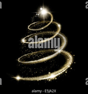 Elegante Weihnachtsbaum mit hängenden Kugeln über schwarzen Hintergrund gemacht Stockfoto