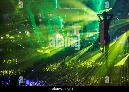 Holland, SENSATION. Premiere "Welcome to den Pleasuredome" Amsterdam Arena. 5. Juli 2014. DJ Nicky Romero. Nur zur redaktionellen Verwendung Stockfoto