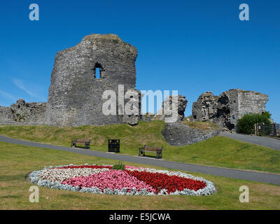 Gärten und Burgruinen in Aberystwyth Ceredigion Wales UK Stockfoto