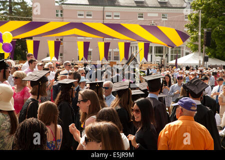 Graduierenden Studenten-Parade in der Sitzecke vor ihrer Abschlussfeier am Williams College in Williamstown, Massachusetts. Stockfoto