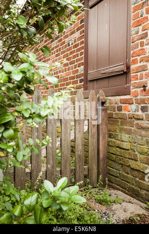 Erbaut im Jahre 1759, das alte Schulhaus gilt als das älteste erhaltene Einzimmer-Schulhaus im Bundesstaat New Jersey auf seine Stockfoto