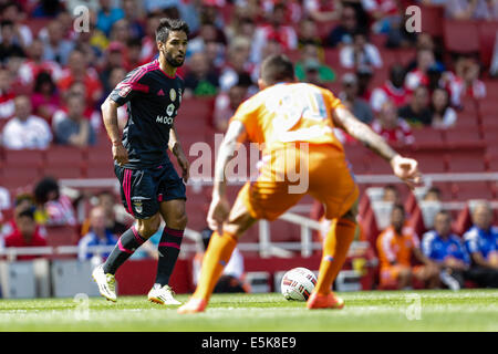 London, UK. 3. August 2014. Emirates Cup. Benfica gegen Valencia vgl. Benfica CANDEIAS in Aktion. Bildnachweis: Aktion Plus Sport/Alamy Live-Nachrichten Stockfoto