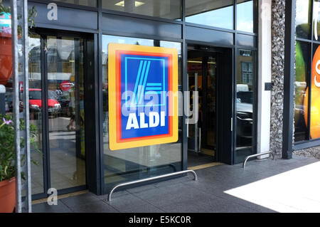 Aldi Supermarkt Filiale in Wincheap Canterbury Kent uk 2014 Stockfoto