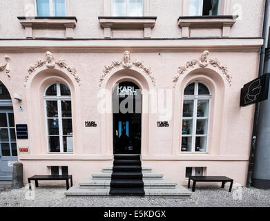 Karl Lagerfeld Boutique auf Neue Schonhauser Straße in trendige modische Bezirk Mitte in Berlin Deutschland Stockfoto