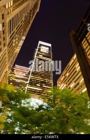 Nacht Straßenbild in der Innenstadt von Philadelphia Stockfoto