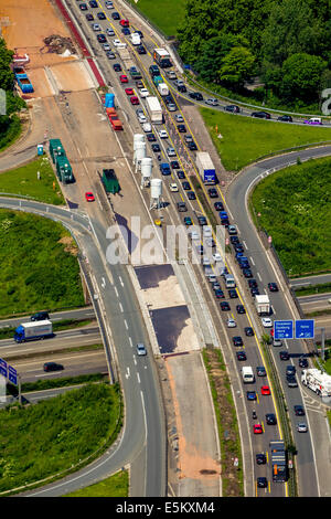 Baustelle auf der Autobahn A59, Luftaufnahme, Duisburg, Ruhrgebiet, Nordrhein-Westfalen, Deutschland Stockfoto