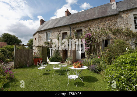 Norman Bauernhaus mit Ferienwohnungen, Chambre d'Hôte, Sartilly, Halbinsel Cotentin, Manche Abteilung, Basse-Normandie, Frankreich Stockfoto