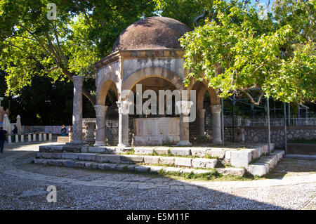 Gazi Hasan Brunnen unter Hippokrates-Platane, Kos, Griechenland Stockfoto