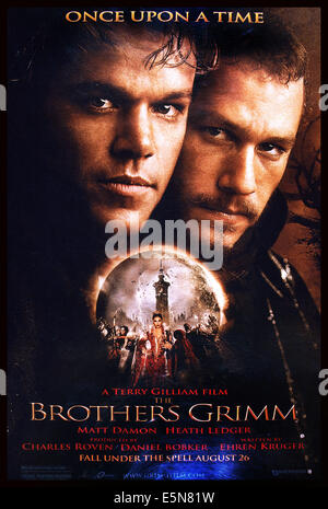 DIE Brüder GRIMM, US-Plakat, von links: Matt Damon und Heath Ledger; Monica Bellucci (Mitte), 2005, © Dimension Stockfoto