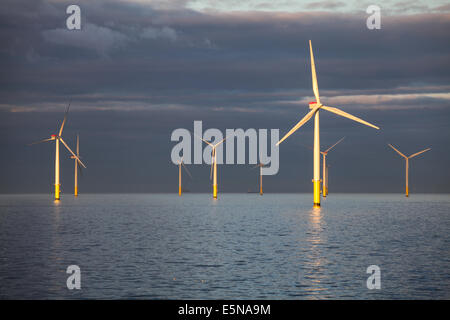 Gwynt y Mor Offshore-Windpark in der irischen See vor der Küste Nord-Wales Stockfoto