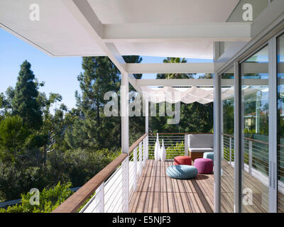 Balkon Sitzecke Westridge House, Bel Air, Kalifornien, USA. Stockfoto
