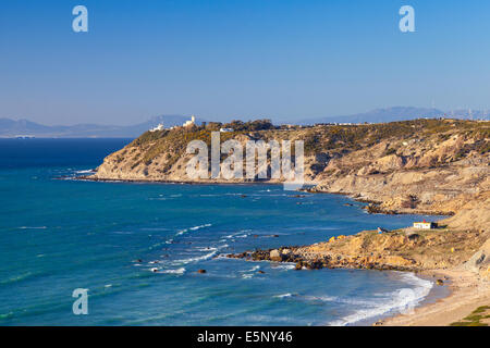 Atlantik Küste. Landschaft der Meerenge von Gibraltar, Marokko Stockfoto