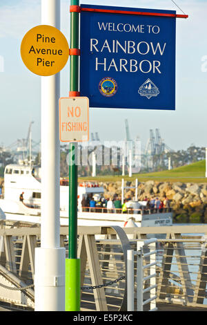 Willkommen bei Rainbow Harbor. Long Beach, Kalifornien. Stockfoto