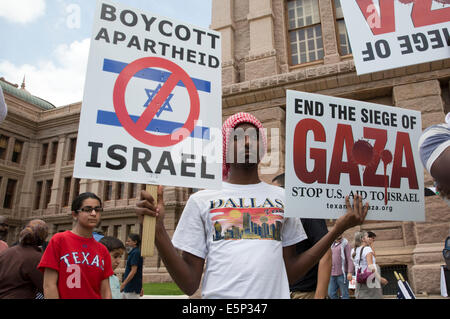 Rally bei Texas Capitol Protest gegen Israels Belagerung des Gazastreifens und die US-Unterstützung und Finanzierung von Israel. Stockfoto