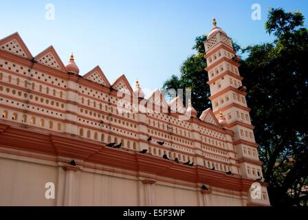 Singapur: Der Boon Tat Straße Fassade von der herausragenden 1830 Nagore Durgha Shrine (Al-Abrat Moschee) in Chinatown Stockfoto