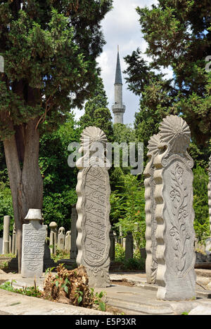 Islamische alten Grabstein auf dem Friedhof Stockfoto