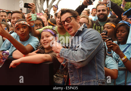 Hollywood, Kalifornien, USA. 3. August 2014. Johnny Knoxville besucht die Premiere von "Teenage Mutant NinjaTurtles'' im Dorf Theater in Westwood Ca am 3. August 2014. 2014-Credit: Phil Roach/Globe Fotos/ZUMA Draht/Alamy Live-Nachrichten Stockfoto