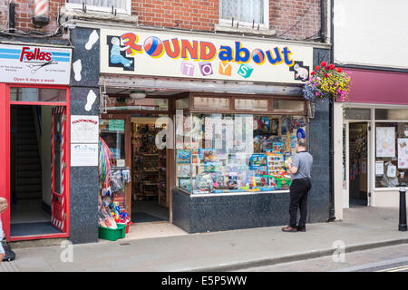 Unabhängige Spielzeugladen, Romsey, Hampshire, England, GB, UK. Stockfoto