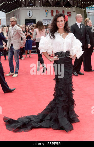 Natalie Burn besucht die Weltpremiere von The Expendables 3 am 08.04.2014 im ODEON Leicester Square, London. Personen im Bild: Natalie Burn. Bild von Julie Edwards Stockfoto