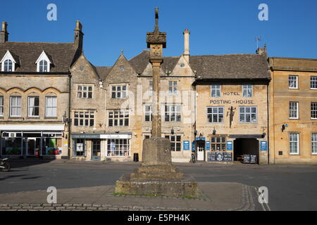 Mittelalterlicher Markt auf dem Marktplatz, Stow-on-the-Wold, Cross, Cotswolds, Gloucestershire, England, Vereinigtes Königreich, Europa Stockfoto