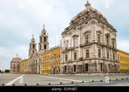 Nationalpalast von Mafra, Mafra, Lissabon Küste, Portugal, Europa Stockfoto