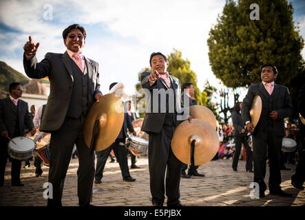 Musiker, Fiesta De La Virgen De La Candelaria, Copacabana, Titicacasee, Bolivien, Südamerika Stockfoto