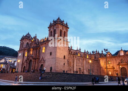 Die Kathedrale in Plaza de Armas, Cuzco, UNESCO World Heritage Site, Peru, Südamerika Stockfoto