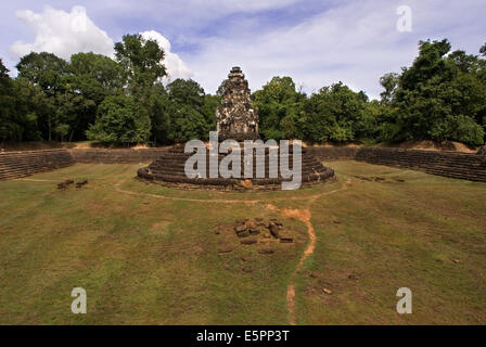 Neak Pean (die verschlungenen Schlangen) in Angkor, entsteht eine künstliche Insel mit einem buddhistischen Tempel auf einer kreisrunden Insel im Preah Khan Baray während der Regierungszeit von König Jayavarman VII., Kambodscha, Asien Stockfoto