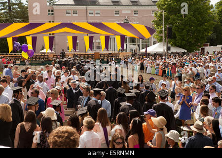 Graduierenden Studenten-Parade in der Sitzecke vor ihrer Abschlussfeier am Williams College in Williamstown, Massachusetts. Stockfoto