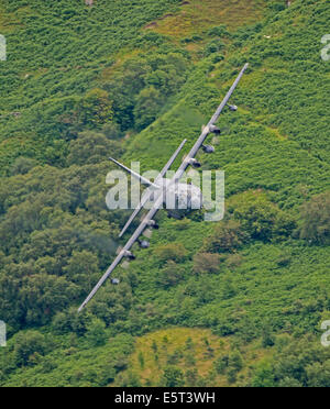 MC-130 Combat Talon niedrigen Flugausbildung in Wales Stockfoto