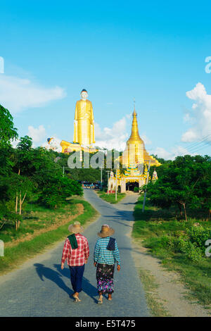 Süd-Ost-Asien, Myanmar, Monywa, Bodhi Tataung größte Buddha-Statue in der Welt Stockfoto