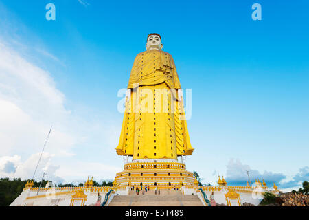 Süd-Ost-Asien, Myanmar, Monywa, Bodhi Tataung größte Buddha-Statue in der Welt Stockfoto