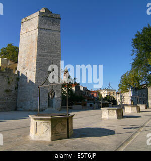 Platz der fünf Brunnen (Trg Pet Bunara), Zadar, Kroatien. Stockfoto