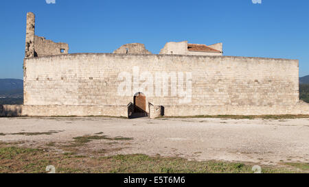 Schloss des Marquis de Sade in Lacoste, Provence, Frankreich. Stockfoto