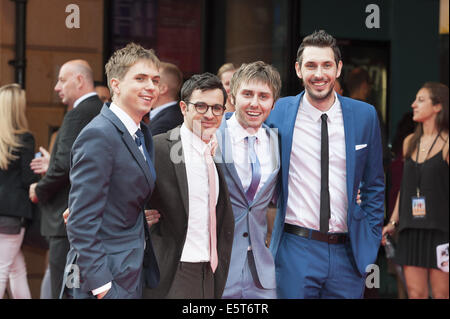 London, London, UK. 5. August 2014. Die zweite Tranche der The Inbetweeners Premieren auf der Vue Kino am Leicester Square in London. Im Bild: L-r: JOE THOMAS, SIMON Vogel, JAMES BUCKLEY, BLAKE HARRISON. © Lee Thomas/ZUMA Draht/Alamy Live-Nachrichten Stockfoto