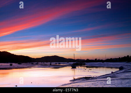 Sonnenuntergang über den rauen Firth von Kippford, Dumfries und Galloway Stockfoto