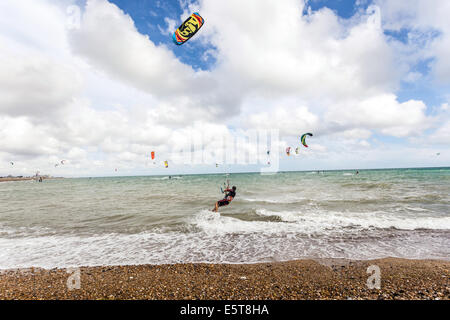 Kite-Surfen, Worthing, West Sussex, UK. Stockfoto