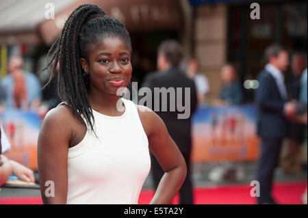 Leicester Square, London, UK. 5. August 2014. Die zweite Tranche der The Inbetweeners Premieren auf der Vue Kino am Leicester Square in London. Im Bild: Clara Amfo. Bildnachweis: Lee Thomas/Alamy Live-Nachrichten Stockfoto