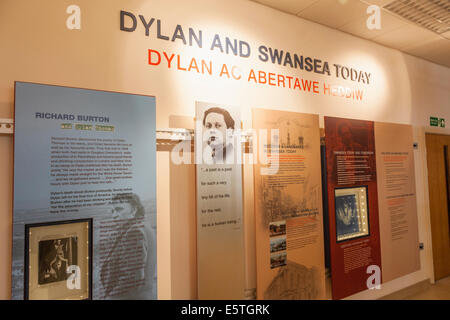 Wales, Glamorgan, Swansea, Dylan Thomas Centre, Interieur Ausstellung Stockfoto