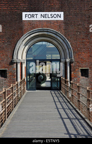 Eingang zum Fort Nelson, Portsdown Hügel, Portsmouth, Hampshire, England, UK; Bestandteil der Royal Armouries. Stockfoto