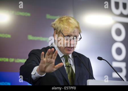 Finsbury Square, London, UK. 6. August 2014. Boris Johnson kündigt er bei Parlamentswahlen 2015 stehen, während europäische Erklärung bei Bloomberg, London, UK-Kredit geben will: Jeff Gilbert/Alamy Live News Stockfoto