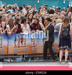 London, UK. 5. August 2014. Simon Bird besucht die Weltpremiere von The Inbetweeners 2 auf 08.05.2014 The VUE Leicester Square, London. Personen im Bild: Simon Bird Credit: Swift-kreativ/Alamy Live News Stockfoto
