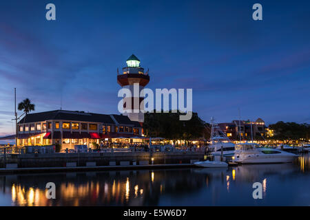 Hafen Sie Leuchtturm Stadt bei Nacht, Hilton Head Island, South Carolina Stockfoto