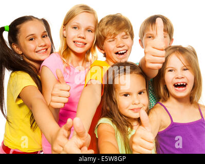 Lustiges Bild von sechs Kinder Stockfoto