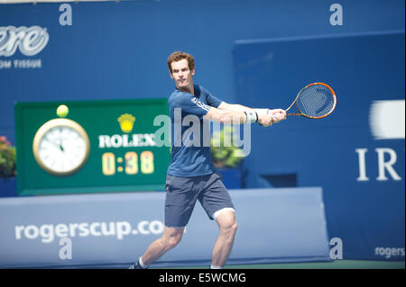 Toronto, Kanada. 6. August 2014. Andy Murray aus Großbritannien kehrt einen Schuss Nick Kyrgios von Australien während des Rogers Cup im Rexall Zentrum am 6. August 2014 in Toronto, Ontario, Kanada. Bildnachweis: Julian Avram/Alamy Live-Nachrichten Stockfoto