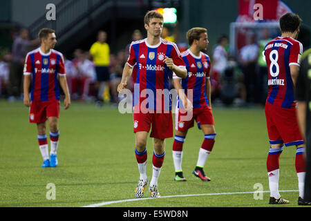 UNS. 6. August 2014.  THOMAS MUELLER (25) nimmt das Feld. Die MLS All-Stars spielen FC Bayern München in die MLS All-Star Game im Providence Park am 6. August 2014. Bildnachweis: David Blair/ZUMA Draht/Alamy Live-Nachrichten Stockfoto