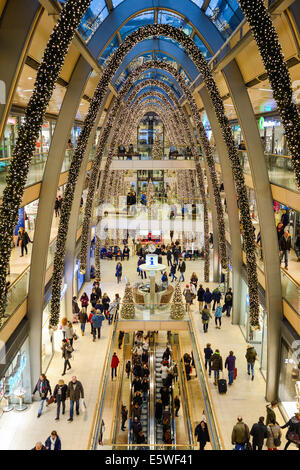 Einkaufszentrum dekoriert für Weihnachten, Europa Passage, Hamburg, Deutschland Stockfoto