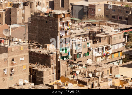 Kairo, Ägypten - Dächer von Slum-Gebäude in der Innenstadt von Kairo Stockfoto