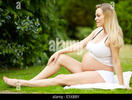 Schwangeren Yoga Stockfoto