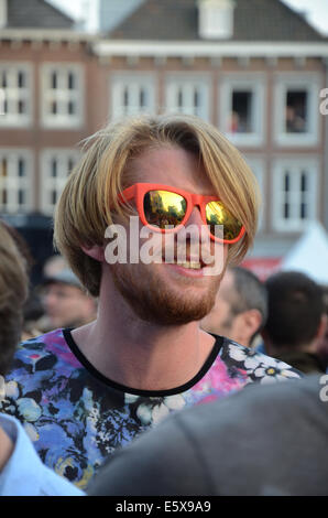 glücklicher Mensch am Festival of Liberty Roermond Holland Stockfoto